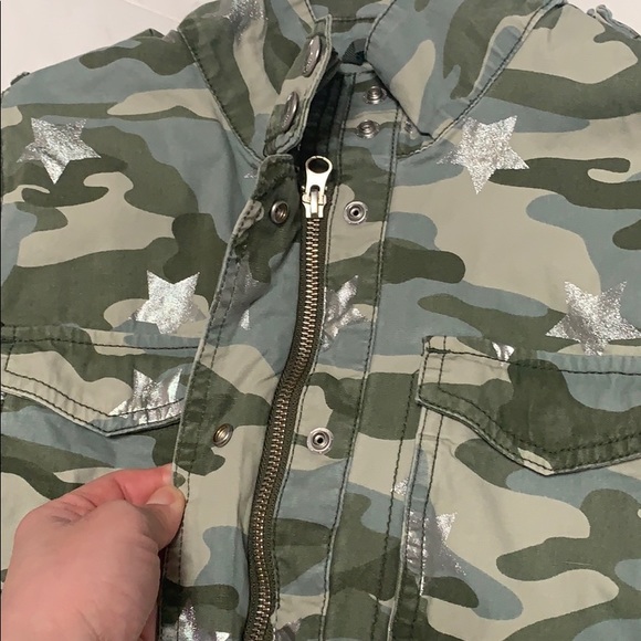 BOGO Gap Kids Camo jacket XXL (13-14) - Picture 3 of 7